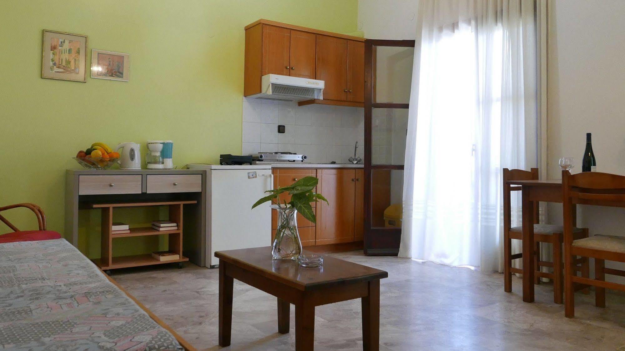 Angela Apartments Kato Daratso Dış mekan fotoğraf
